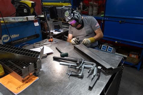 what does metal fabricating look like|what is metal fabrication process.